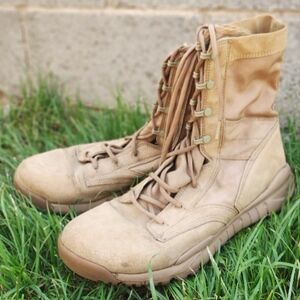 Nike sfb field boots 10.5 US mens
